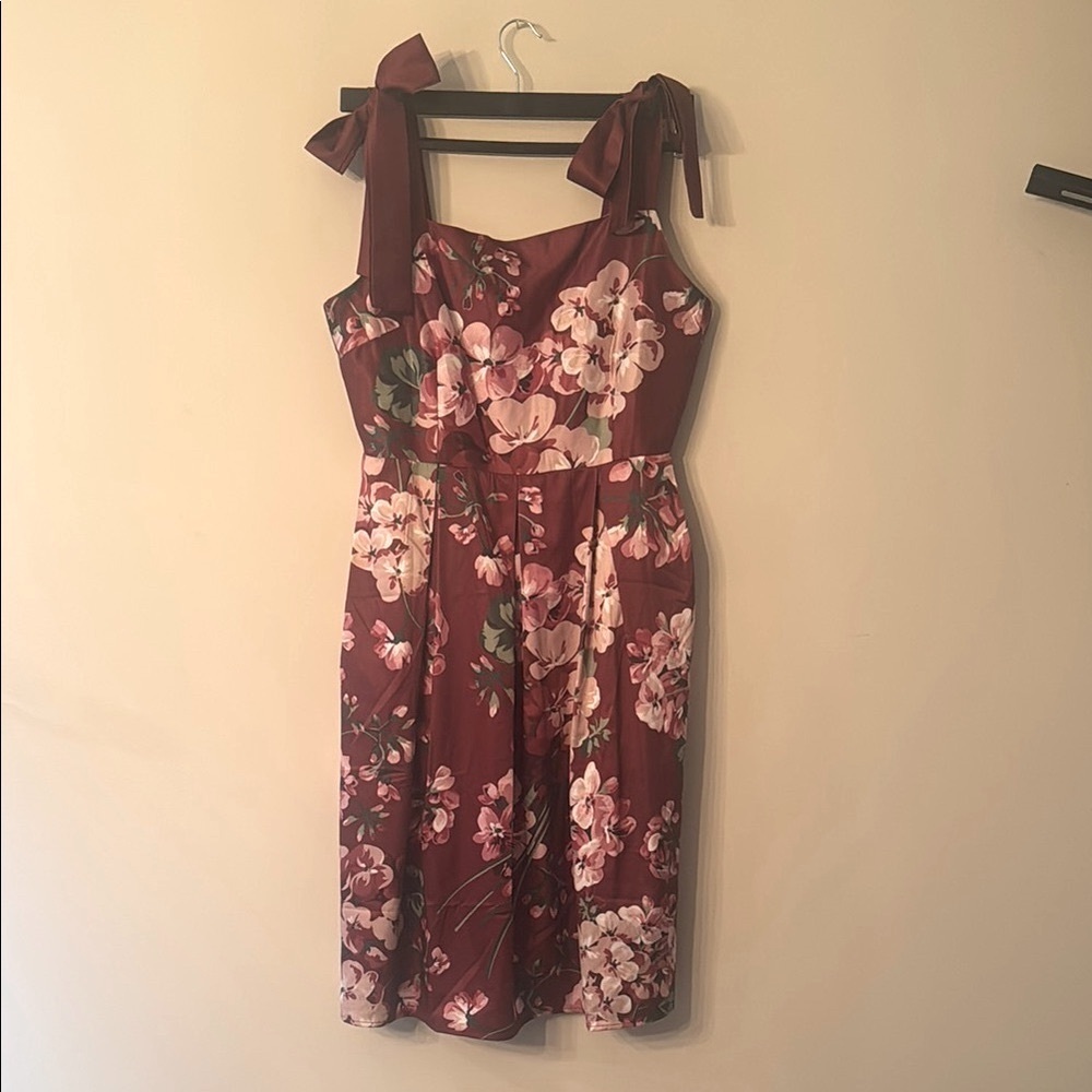 KaiMilan Satin Floral Midi Dress – Size 10 – NWT 🌸 - Picture 2 of 7
